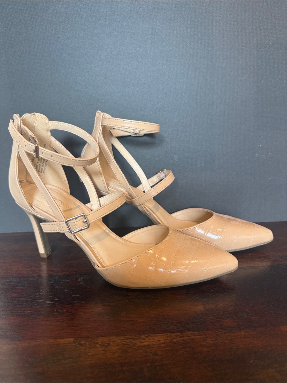 Liz Claiborne Nude Pointed-Toe Strappy Heels